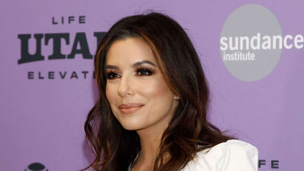 Eva Longoria publishes a cute photo of her son Santiago This is photo of eva longoria