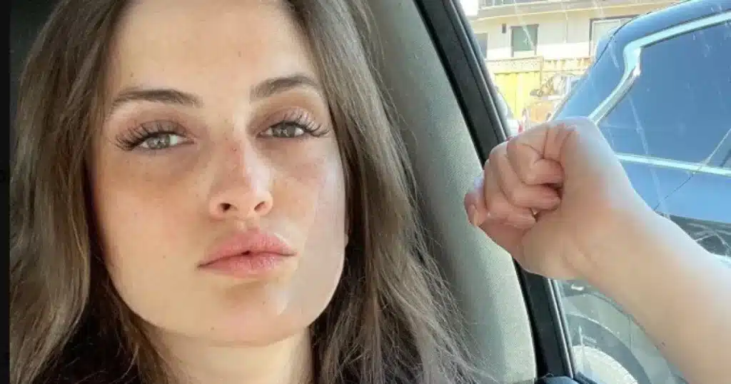 Divajilly: MoonMoon and DivaJilly Affair Divajilly: MoonMoon and DivaJilly Affair